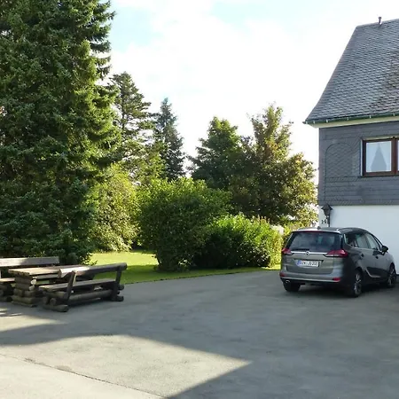 Aussichtsbauernhofpension Hof Gretchens * Winterberg