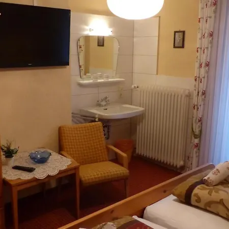 Aussichtsbauernhofpension Hof Gretchens Bed & Breakfast *