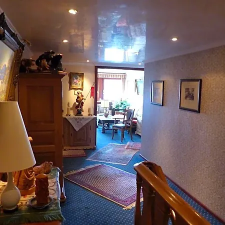 ベッド・アンド・ブレックファスト Aussichtsbauernhofpension Hof Gretchens *