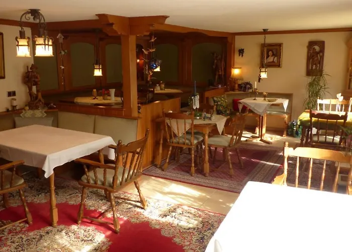 Aussichtsbauernhofpension Hof Gretchens Bed and Breakfast